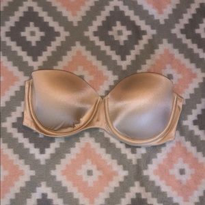Nude strapless bra